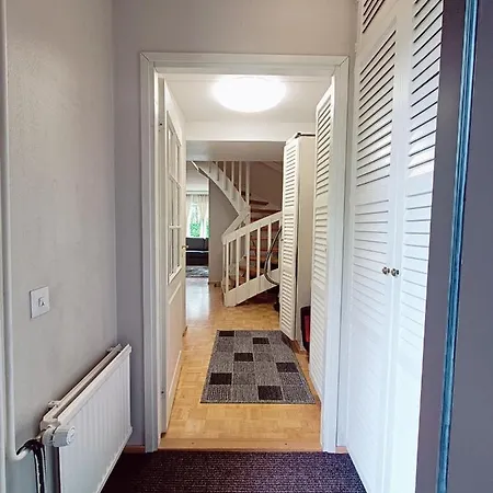 Vakantiehuis Beautiful Spacious Cozy *