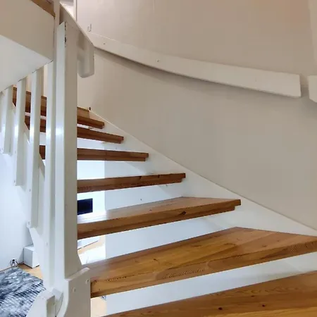 Beautiful Spacious Cozy